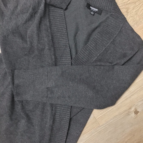 PREMISE STUDIO BRAND CARDIGAN SIZE SMALL - Picture 2 of 6